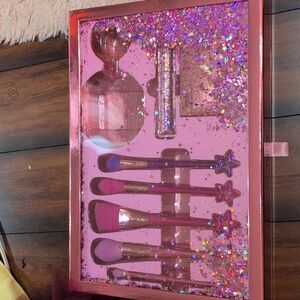 Tarte Pretty Things & Fairy Wings Brush Set